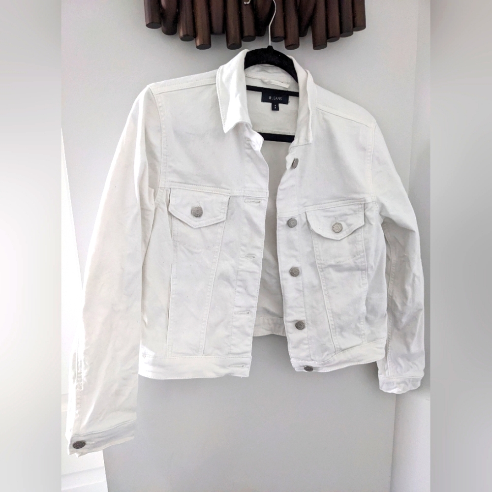 Reitmans Women's White Denim Jean Jacket - Size US S/M